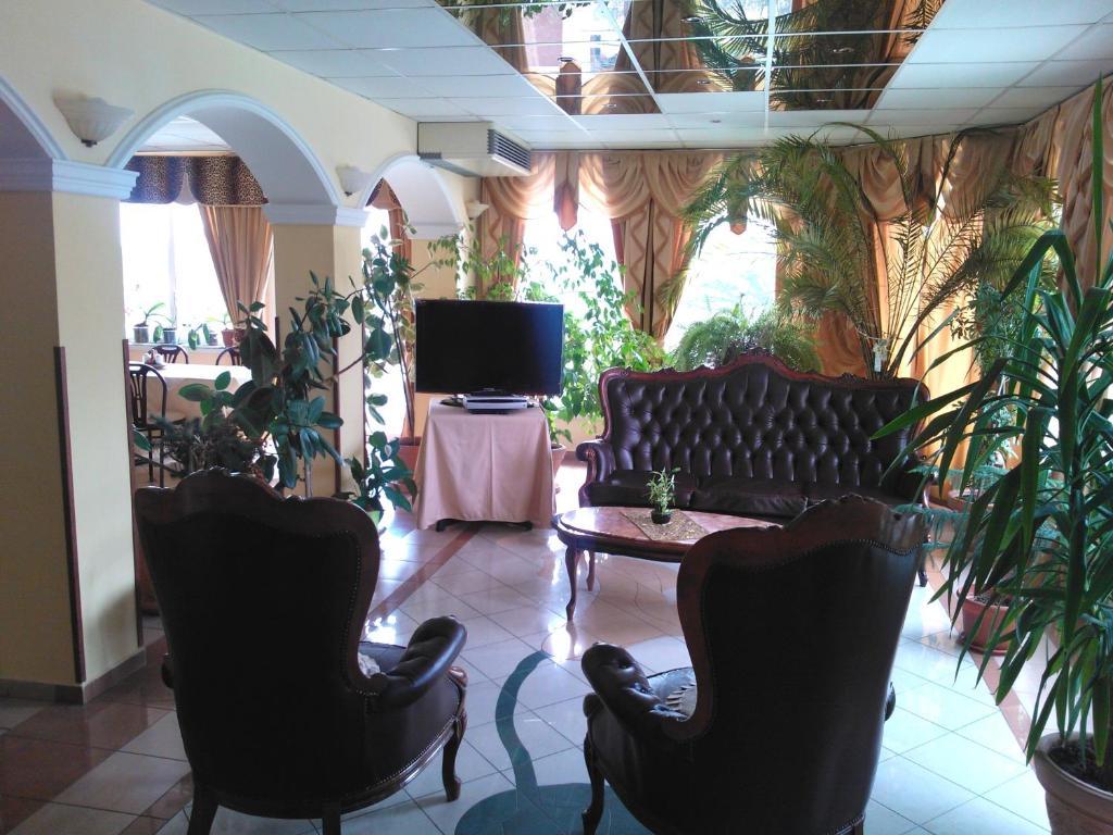 Kolibri Hotel Miskolc Exterior foto